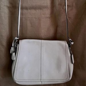 Coach 2007 White leather crossbody purse